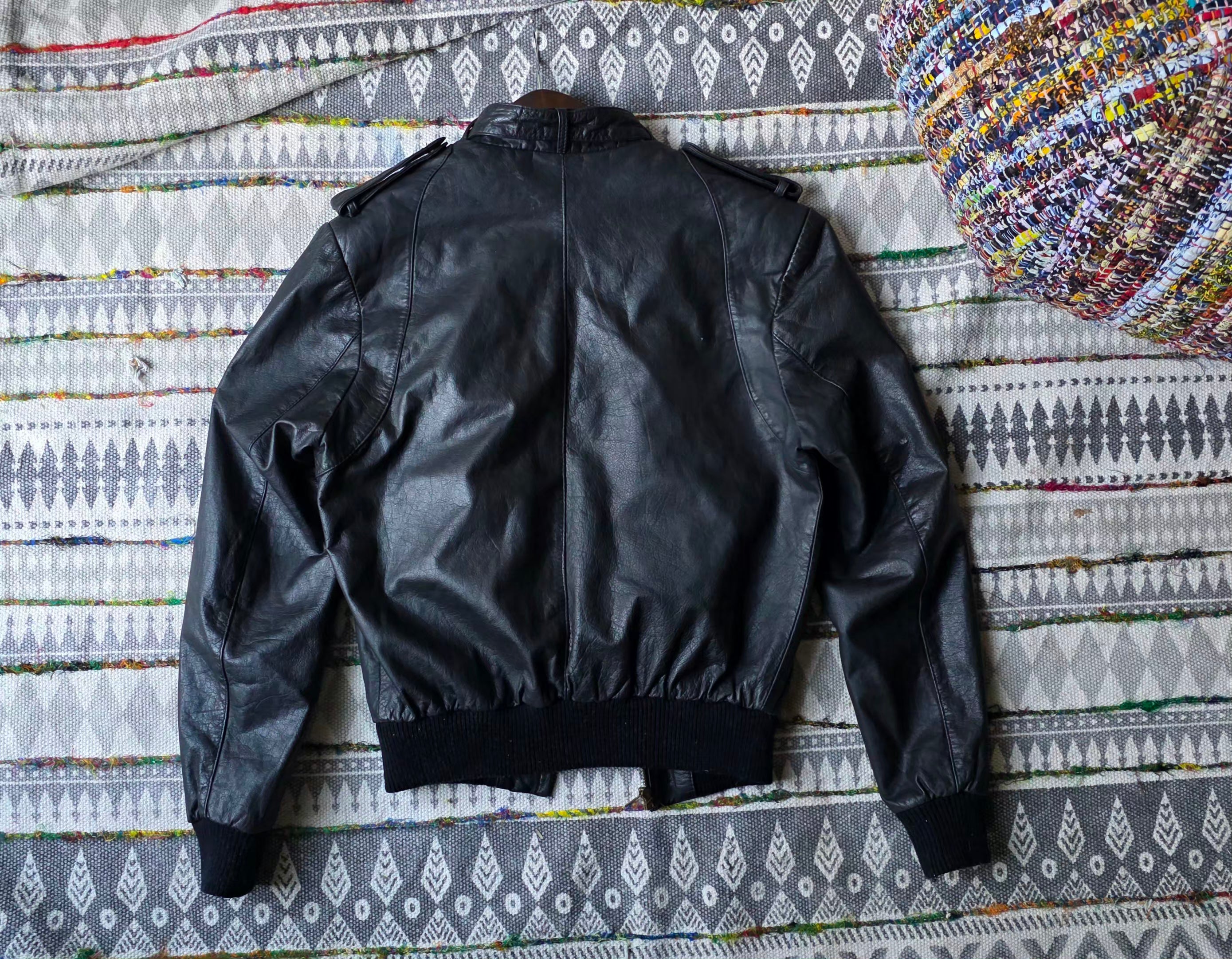 Vintage Black Leather Bomber Jacket – Shearling Lined – Size 36