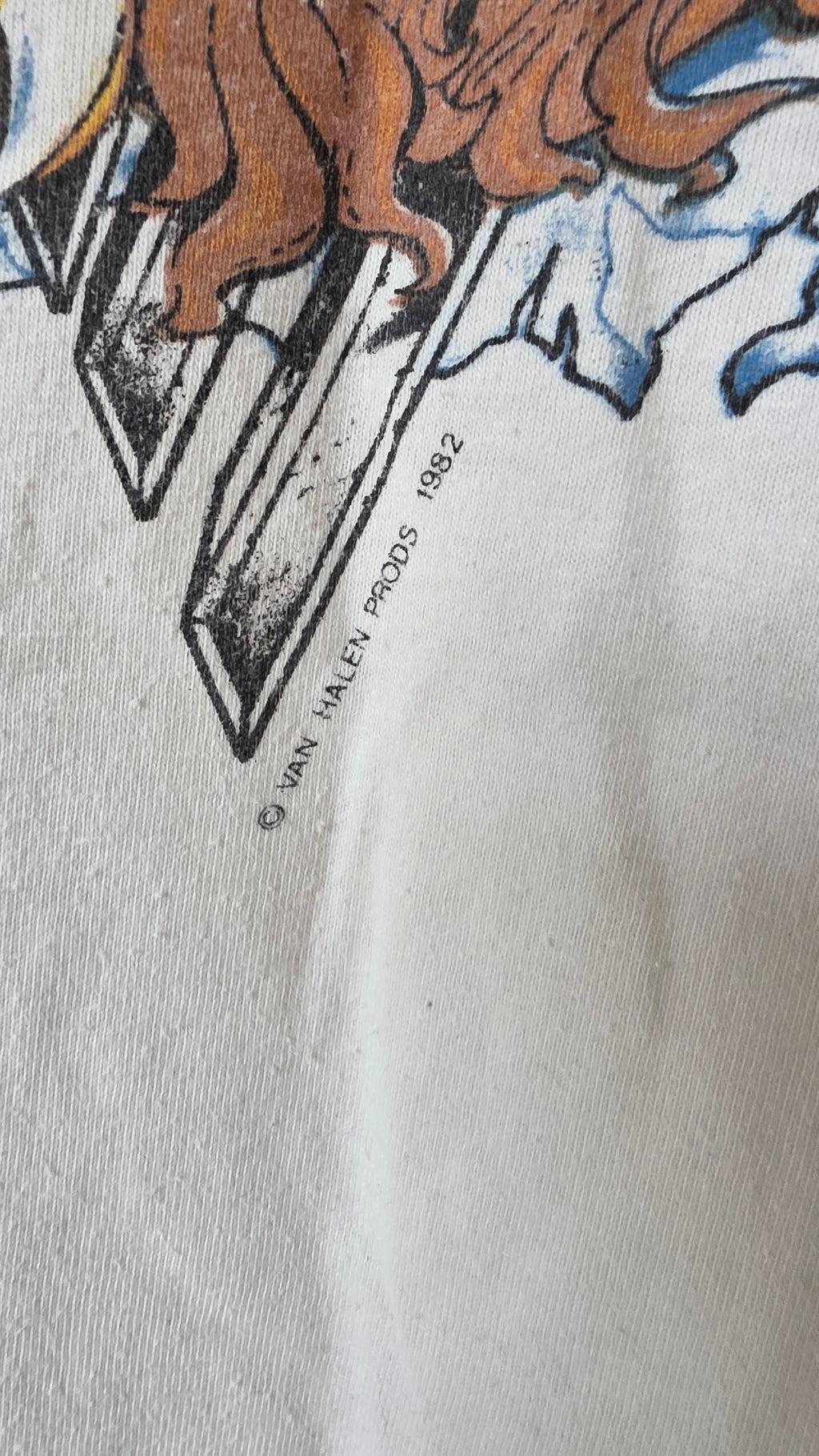 Vintage 1982 Van Halen Raglan Tour Shirt – Diver Down Era – 3/4 Sleeve Rock Tee