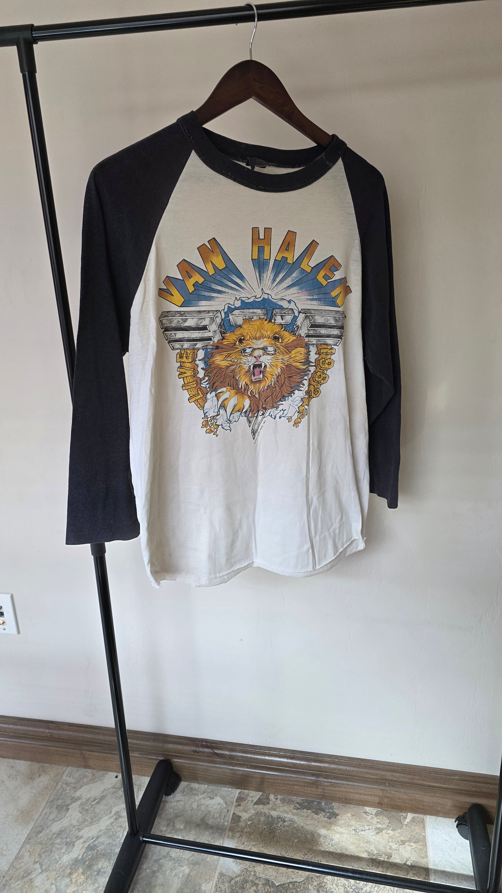 Vintage 1982 Van Halen Raglan Tour Shirt – Diver Down Era – 3/4 Sleeve Rock Tee