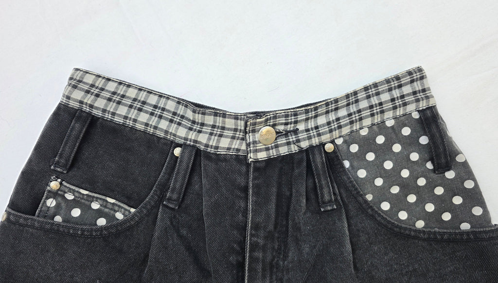 Vintage Union Bay Black Denim Shorts with Polka Dot Pockets – Size 5 Y2K