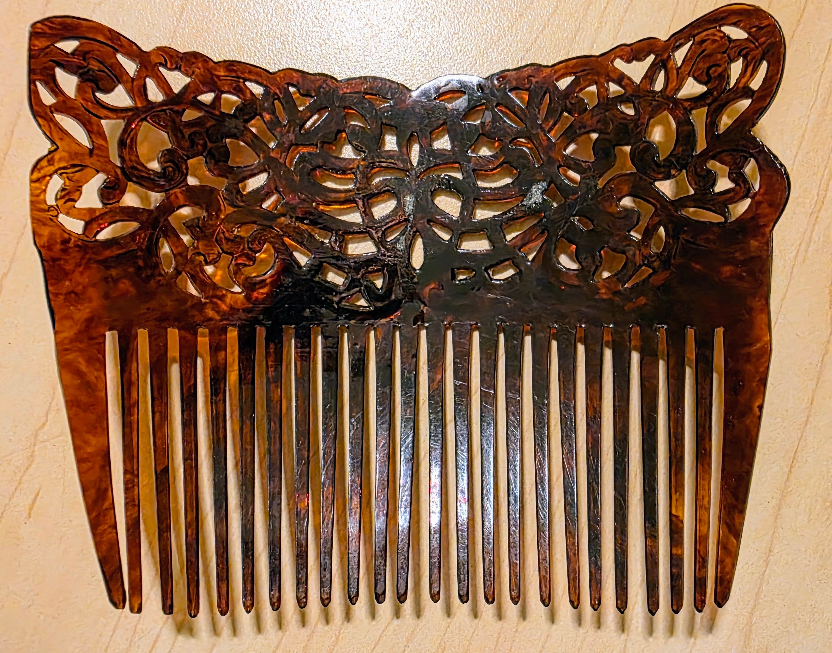 Vintage Faux Tortoiseshell Hair Comb – Ornate Pierced Back Comb, Art Deco Style