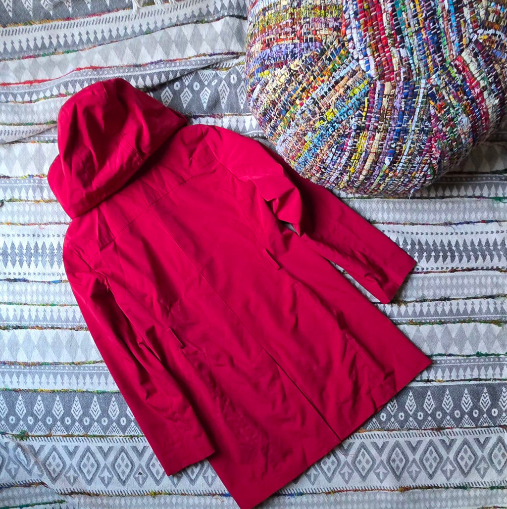 London Fog Red Trench Coat – Classic Mid-Length Rain Coat – Size M