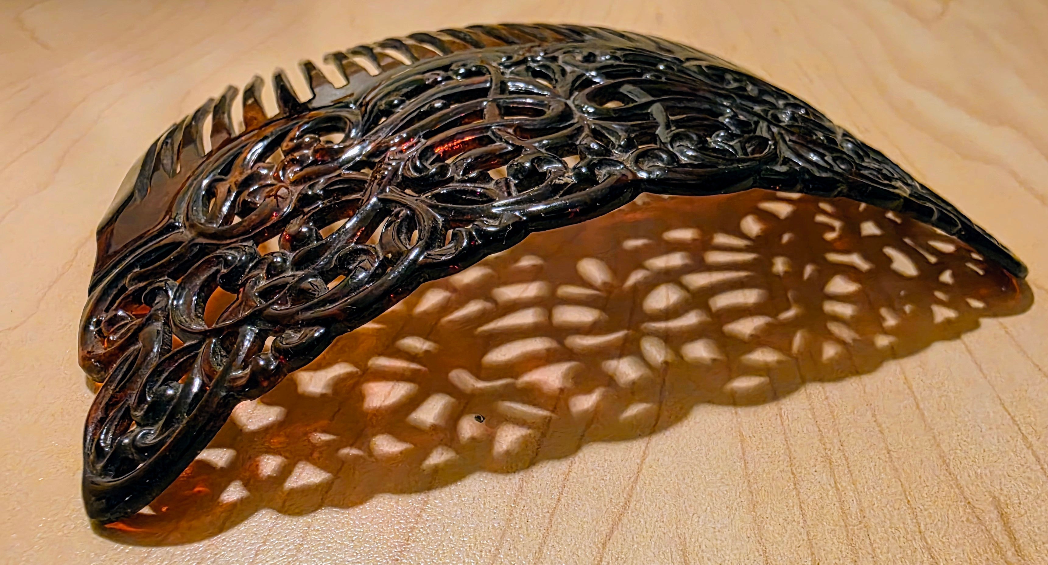 Vintage Faux Tortoiseshell Hair Comb – Ornate Pierced Back Comb, Art Deco Style